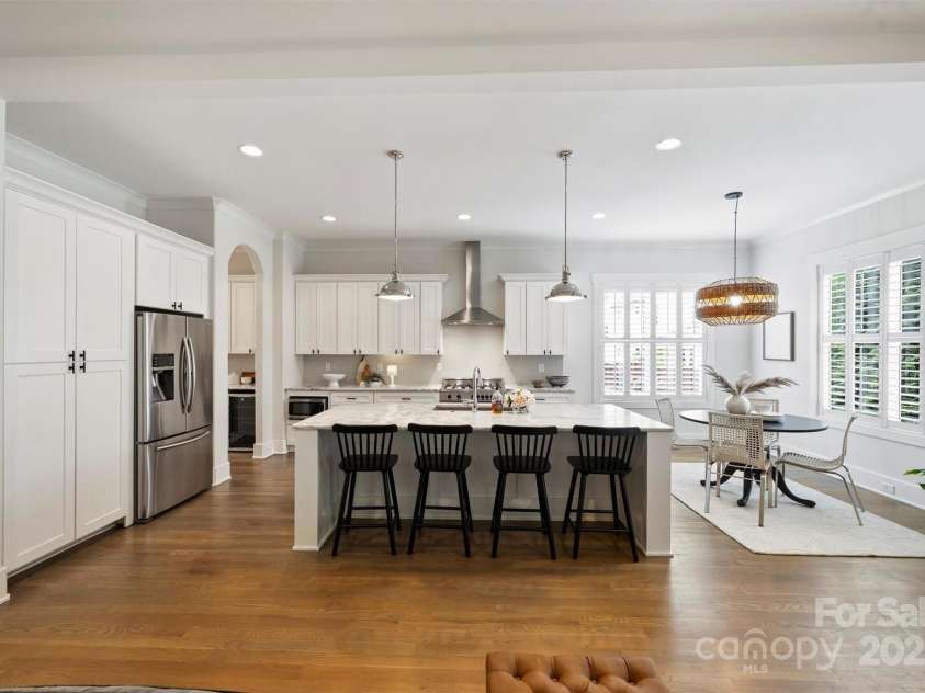1315 Charles Avenue, Charlotte, NC 28205.  MLS# CAR4265016, YatesRealty ID 21624. 