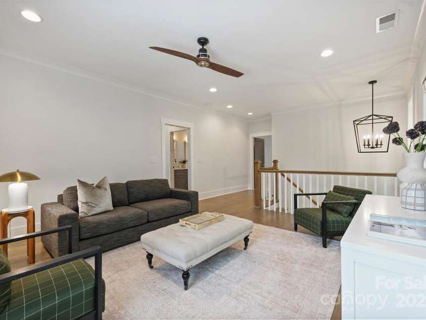 1315 Charles Avenue, Charlotte, NC 28205.  MLS# CAR4265016, YatesRealty ID 21624. 