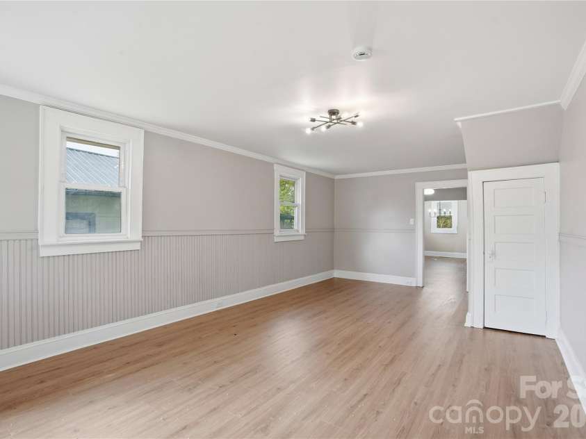 234 Ervin Avenue, Newton, NC 28658.  MLS# CAR4343549, YatesRealty ID 21625. 