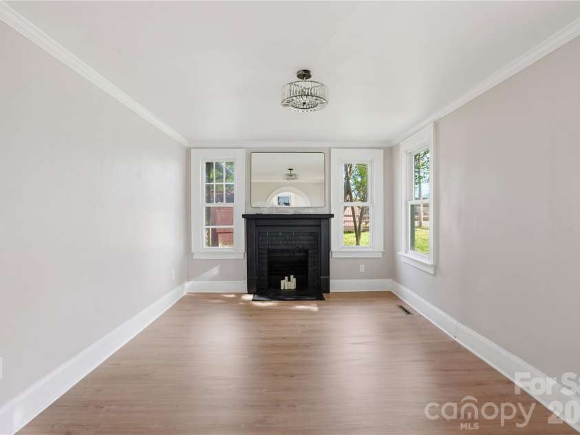 234 Ervin Avenue, Newton, NC 28658.  MLS# CAR4343549, YatesRealty ID 21625. 