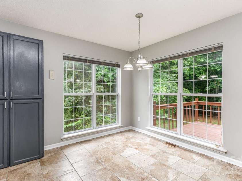 270 Kilmer Lane, Mooresville, NC 28115.  MLS# CAR4268111, YatesRealty ID 21625. 