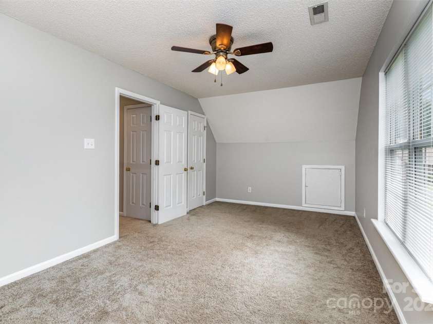 270 Kilmer Lane, Mooresville, NC 28115.  MLS# CAR4268111, YatesRealty ID 21625. 