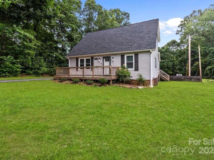 2146 Marwood Lane, Albemarle, NC 28001.  MLS# CAR4265733, YatesRealty ID 21628. 