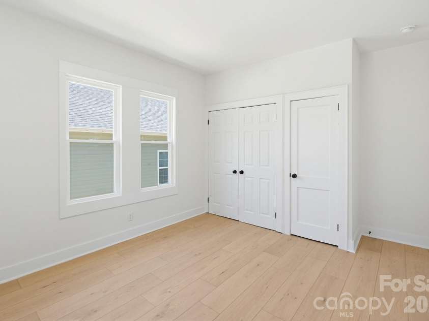 2622 Hemphill Street, Charlotte, NC 28208.  MLS# CAR4376285, YatesRealty ID 21628. 