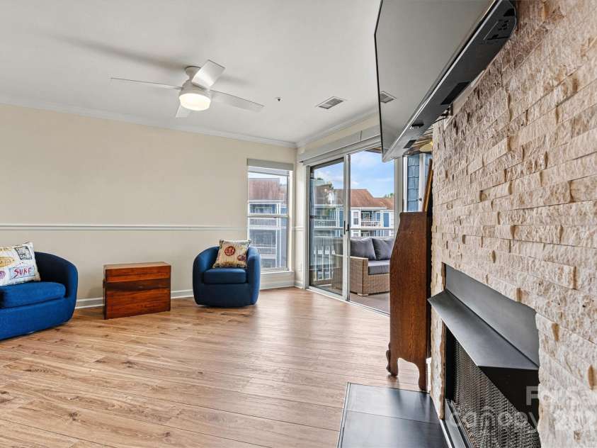 1038 Southwest Drive, Davidson, NC 28036.  MLS# CAR4268495, YatesRealty ID 21629. Living space