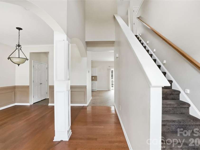 720 Yvonne Drive, Concord, NC 28027.  MLS# CAR4380147, YatesRealty ID 21629. 