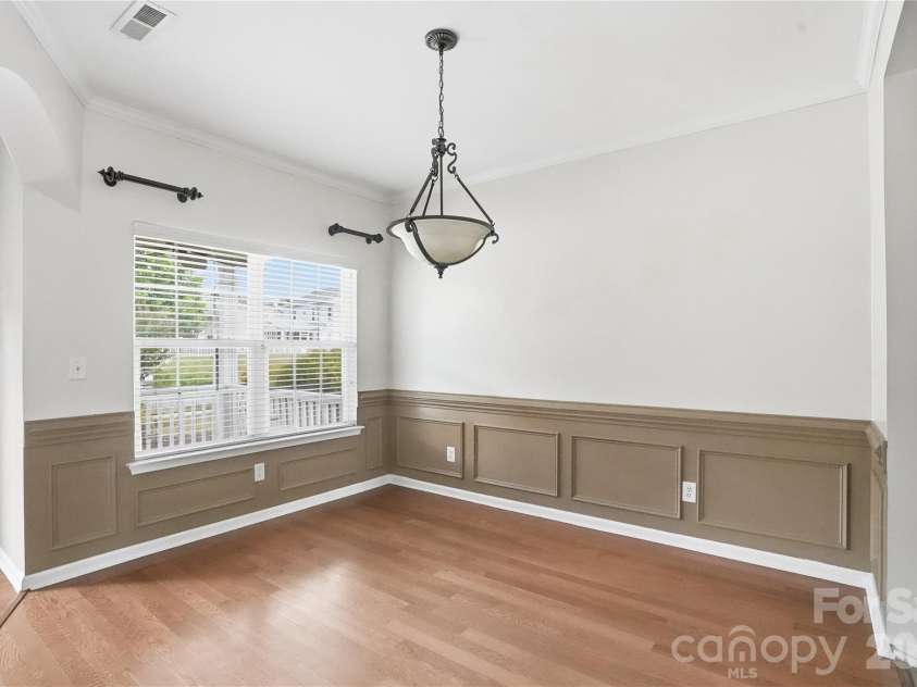 720 Yvonne Drive, Concord, NC 28027.  MLS# CAR4380147, YatesRealty ID 21629. 