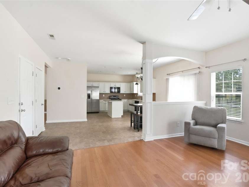 720 Yvonne Drive, Concord, NC 28027.  MLS# CAR4380147, YatesRealty ID 21629. 