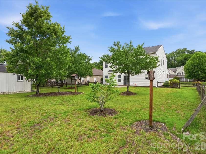 720 Yvonne Drive, Concord, NC 28027.  MLS# CAR4380147, YatesRealty ID 21629. 