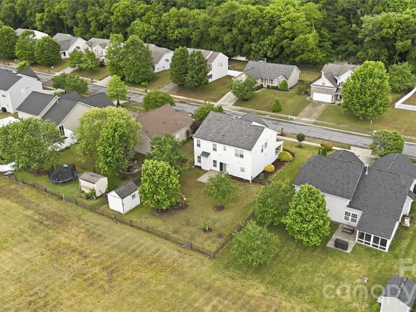720 Yvonne Drive, Concord, NC 28027.  MLS# CAR4380147, YatesRealty ID 21629. 