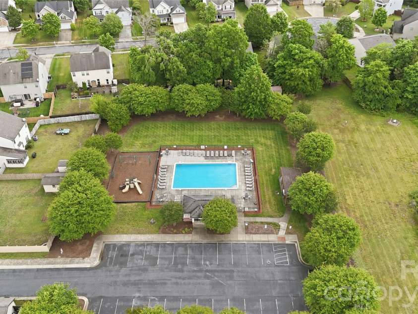 720 Yvonne Drive, Concord, NC 28027.  MLS# CAR4380147, YatesRealty ID 21629. 