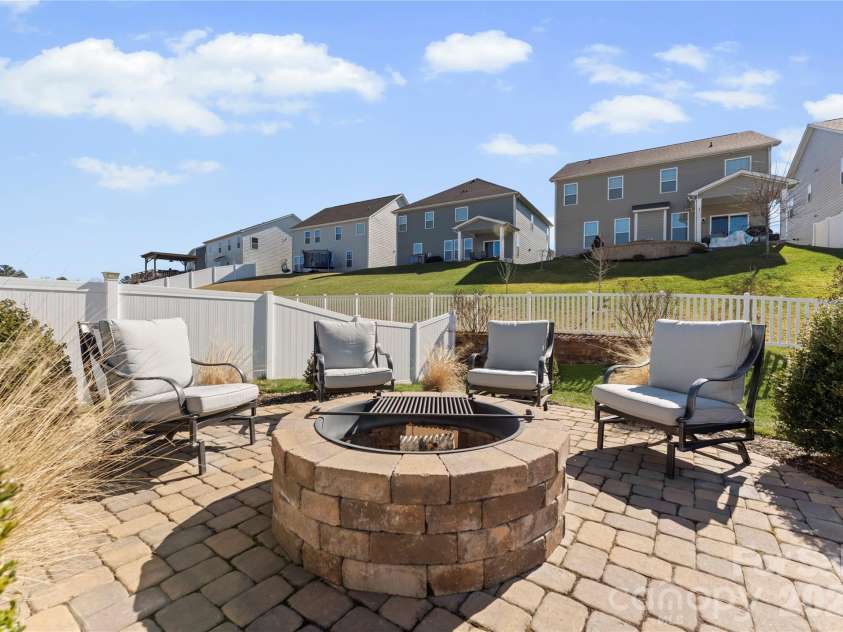 349 Preston Road, Mooresville, NC 28117.  MLS# CAR4347017, YatesRealty ID 2163. 