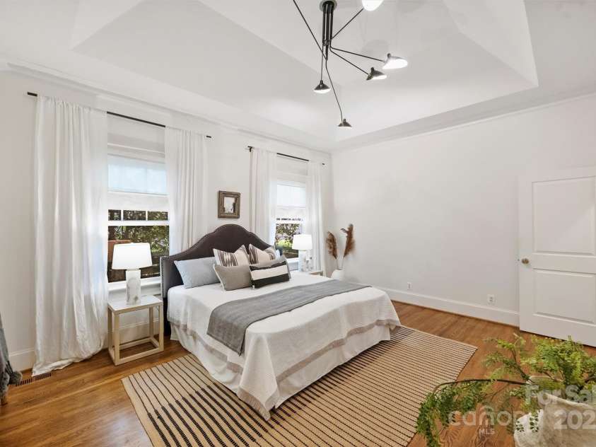 1417 The Plaza, Charlotte, NC 28205.  MLS# CAR4266660, YatesRealty ID 21630. 