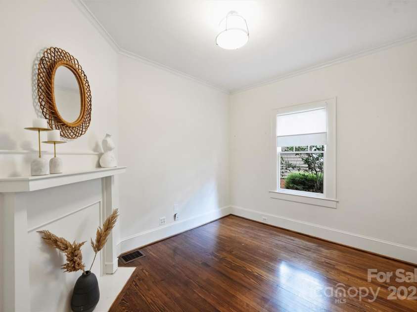 1417 The Plaza, Charlotte, NC 28205.  MLS# CAR4266660, YatesRealty ID 21630. 