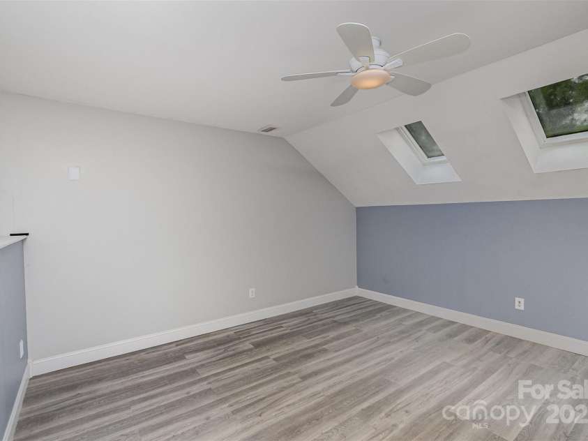 17318 Cambridge Grove Drive, Huntersville, NC 28078.  MLS# CAR4258388, YatesRealty ID 21634. 