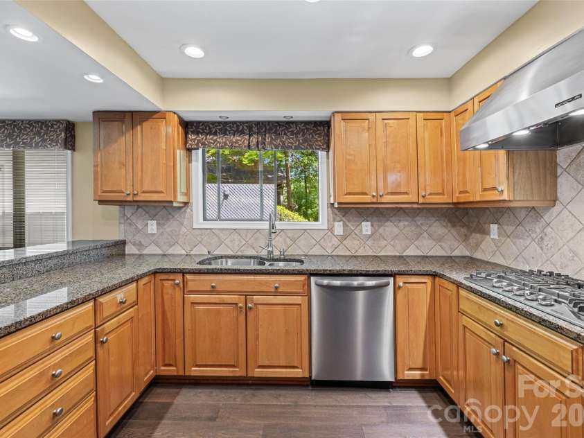 2 Honeysuckle Woods, Clover, SC 29710.  MLS# CAR4363870, YatesRealty ID 21635. 