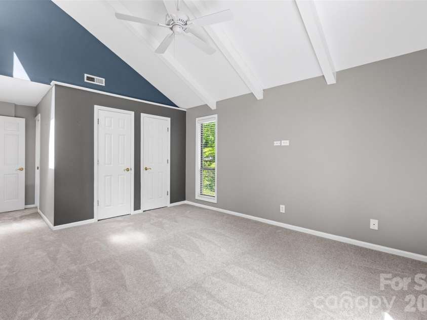 2 Honeysuckle Woods, Clover, SC 29710.  MLS# CAR4363870, YatesRealty ID 21635. 