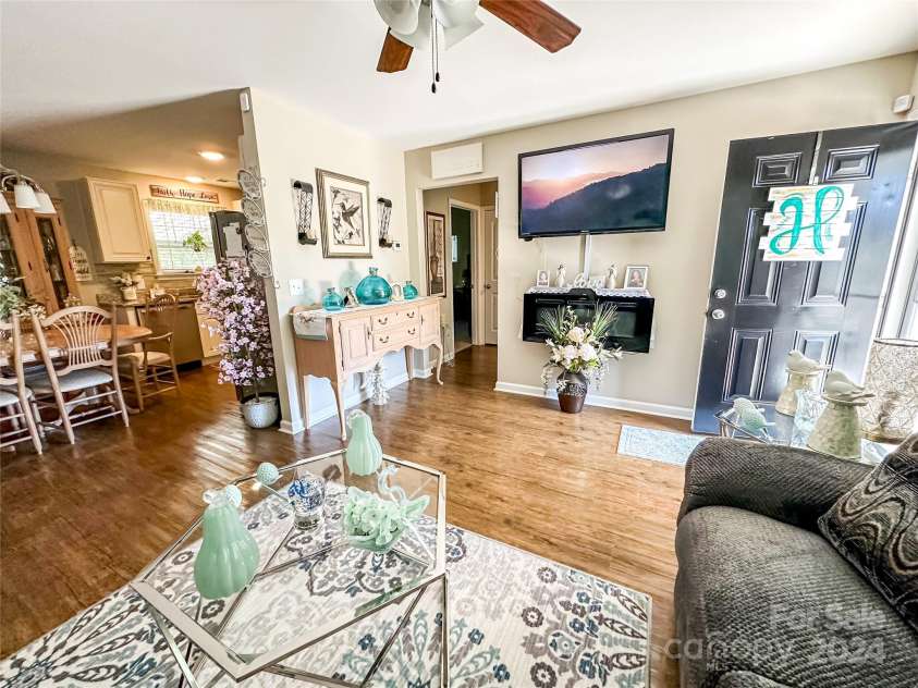 1200 Elizabeth Street, Pageland, SC 29728.  MLS# CAR4194089, YatesRealty ID 21637. 
