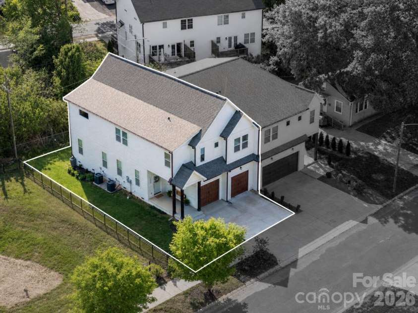 326 Belton Street, Charlotte, NC 28209.  MLS# CAR4367592, YatesRealty ID 21638. 