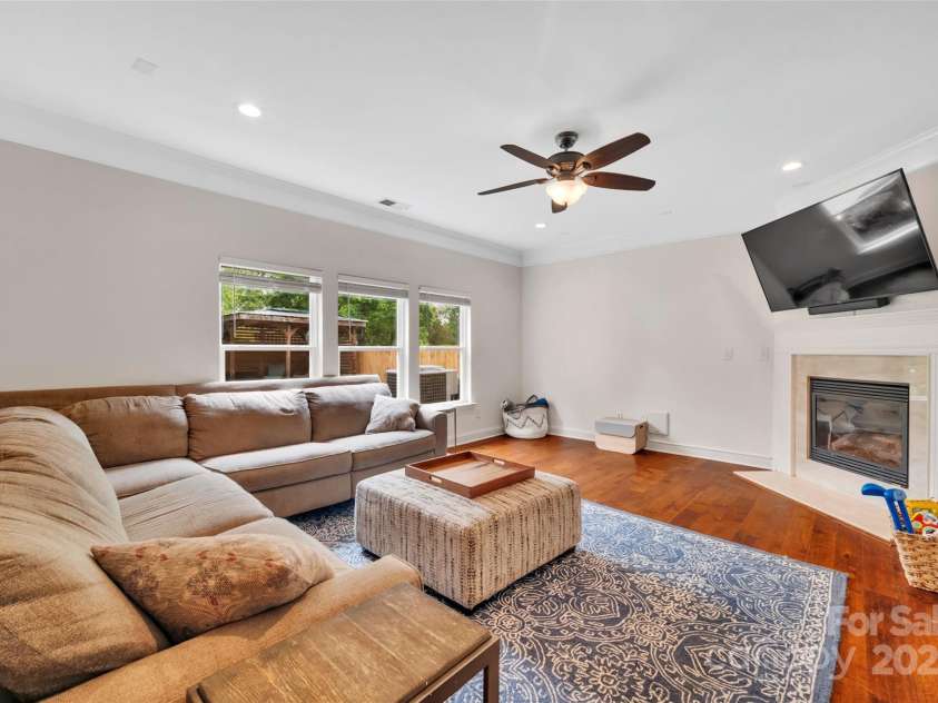 1225 Madison Green Drive, Fort Mill, SC 29715.  MLS# CAR4258843, YatesRealty ID 21640. Great Room