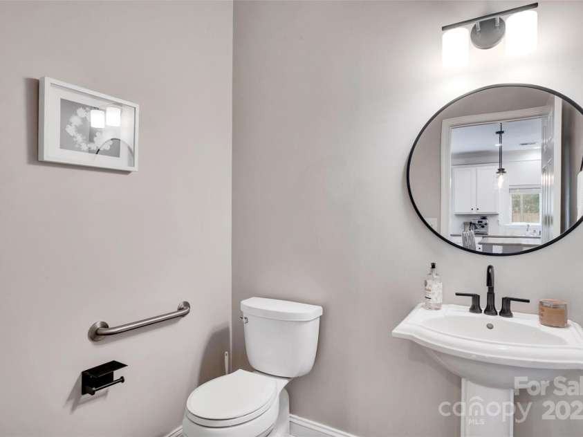 1225 Madison Green Drive, Fort Mill, SC 29715.  MLS# CAR4258843, YatesRealty ID 21640. Half Bath