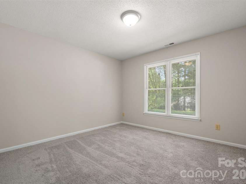 115 David Court, Fort Mill, SC 29715.  MLS# CAR4376770, YatesRealty ID 21641. 