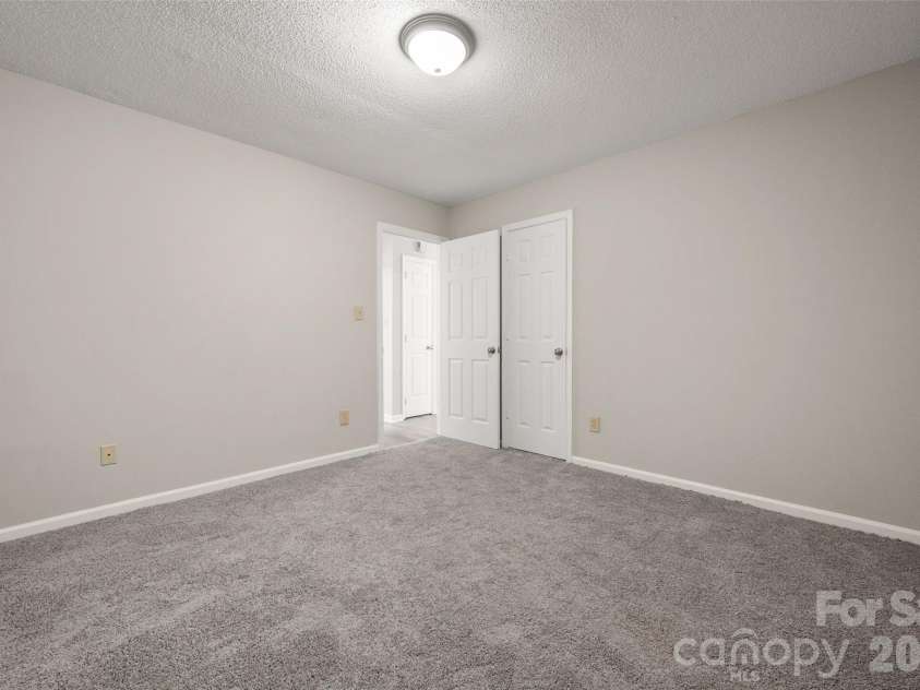 115 David Court, Fort Mill, SC 29715.  MLS# CAR4376770, YatesRealty ID 21641. 