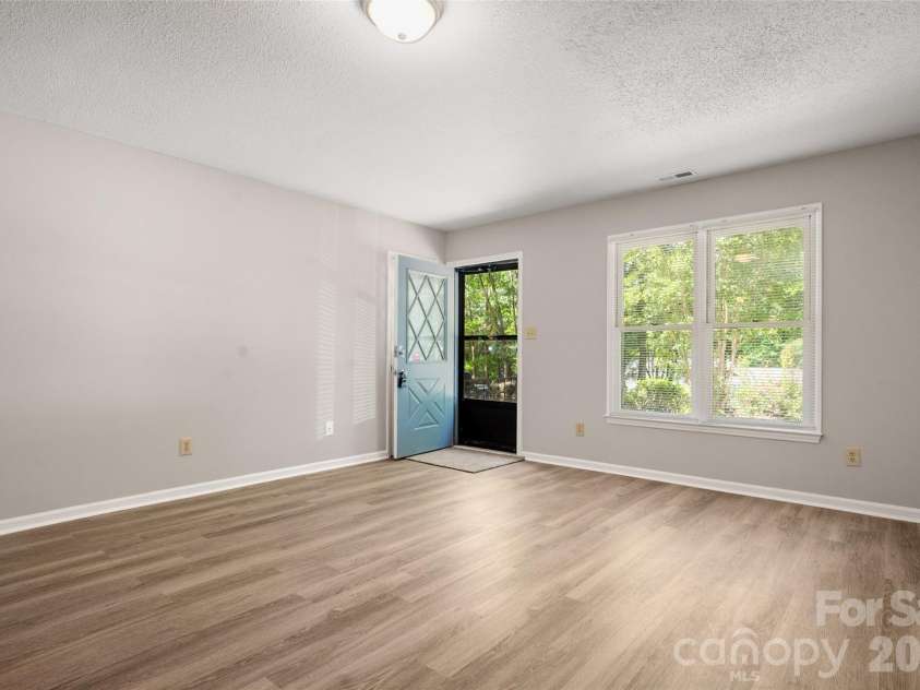 115 David Court, Fort Mill, SC 29715.  MLS# CAR4376770, YatesRealty ID 21641. 