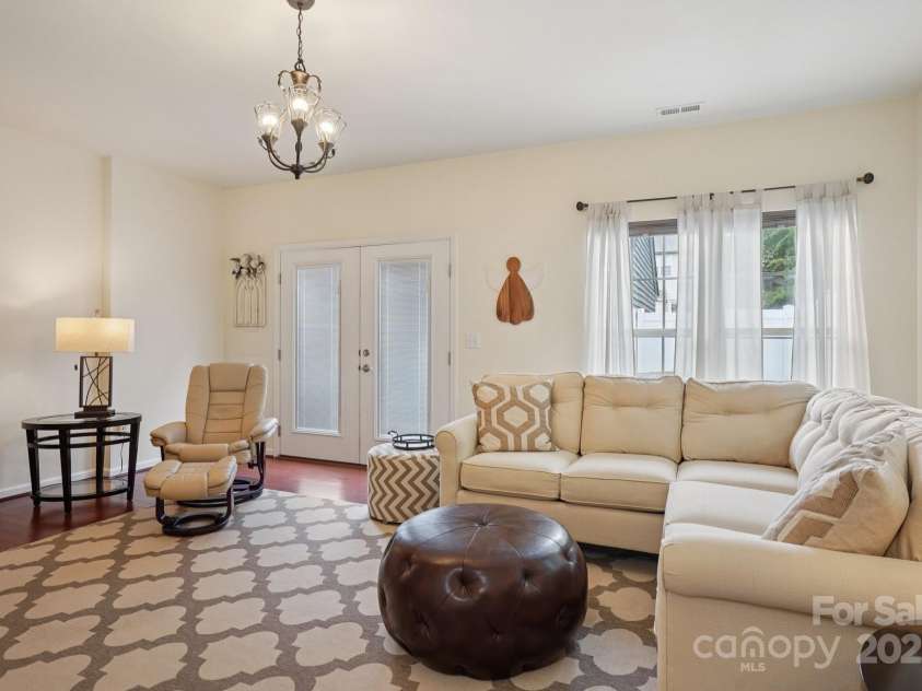 12342 Swan Wings Place, Huntersville, NC 28078.  MLS# CAR4271268, YatesRealty ID 21641. 