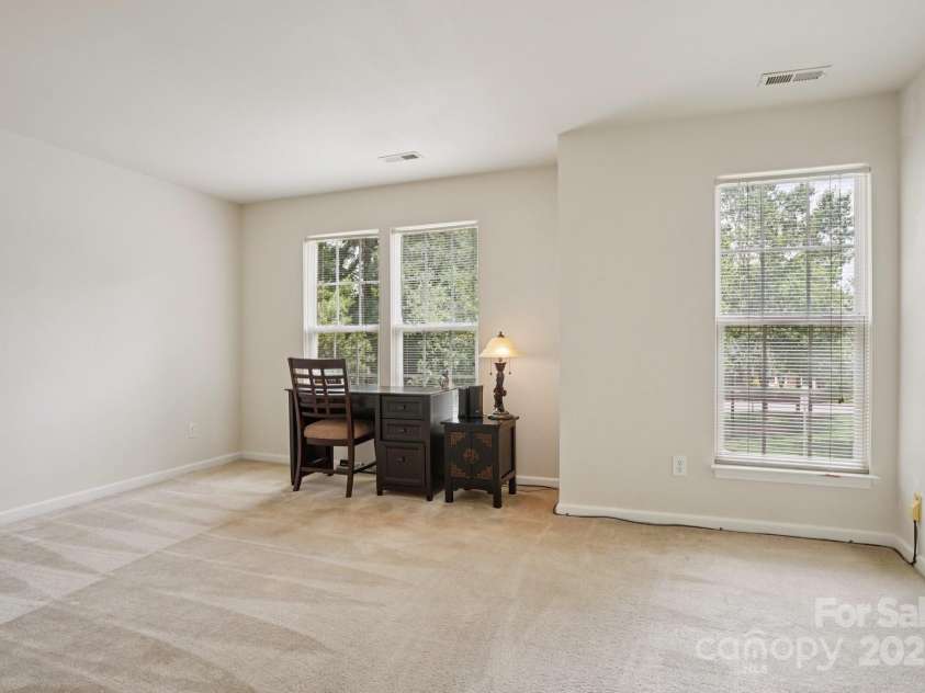 12342 Swan Wings Place, Huntersville, NC 28078.  MLS# CAR4271268, YatesRealty ID 21641. 