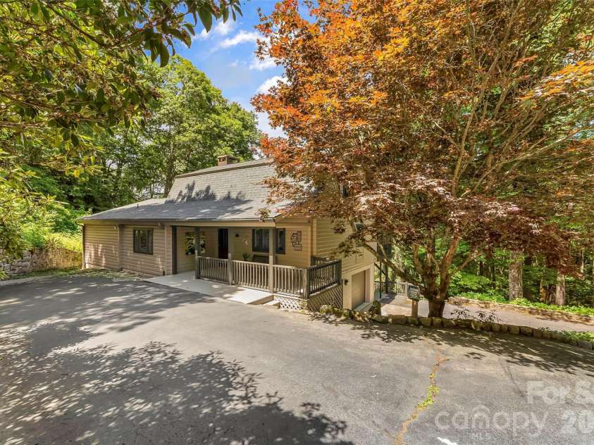 7109 Grandview Extension, Newland, NC 28657.  MLS# CAR4371710, YatesRealty ID 21642. 