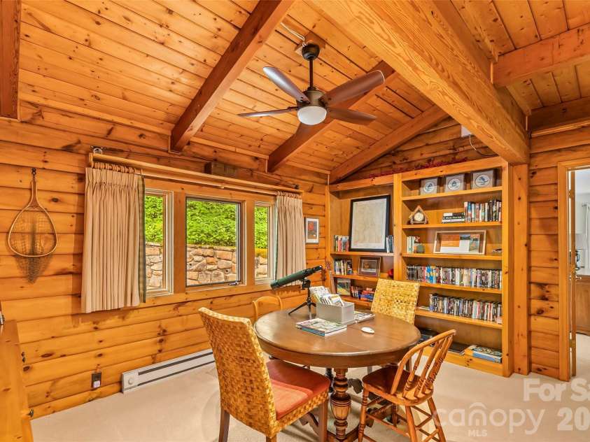7109 Grandview Extension, Newland, NC 28657.  MLS# CAR4371710, YatesRealty ID 21642. 