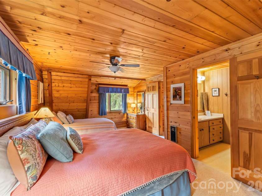 7109 Grandview Extension, Newland, NC 28657.  MLS# CAR4371710, YatesRealty ID 21642. 