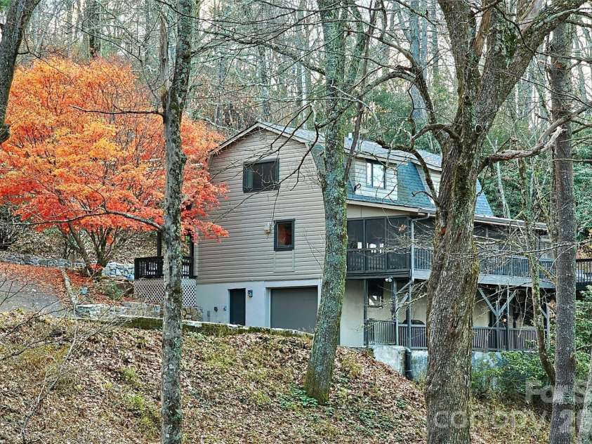 7109 Grandview Extension, Newland, NC 28657.  MLS# CAR4371710, YatesRealty ID 21642. 