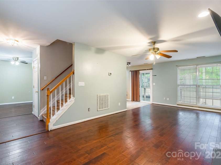 7206 Stoney Place Court, Charlotte, NC 28262.  MLS# CAR4258227, YatesRealty ID 21642. 
