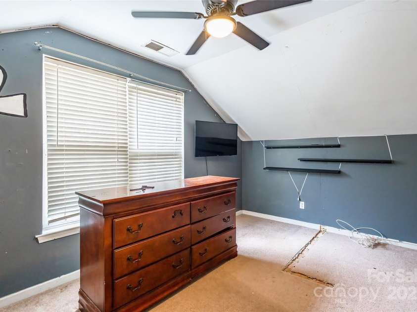 7206 Stoney Place Court, Charlotte, NC 28262.  MLS# CAR4258227, YatesRealty ID 21642. 