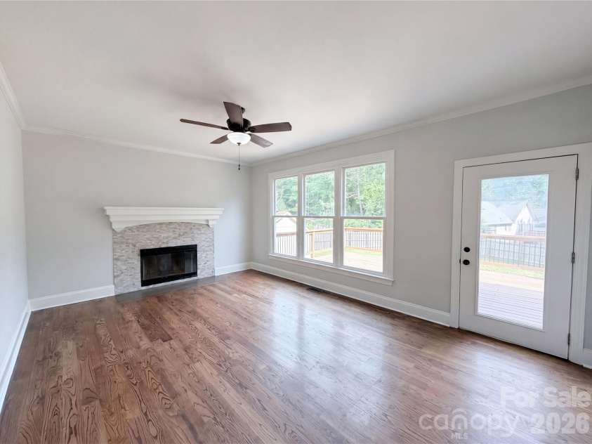 2496 Lake Shore Road, Denver, NC 28037.  MLS# CAR4373452, YatesRealty ID 21644. 