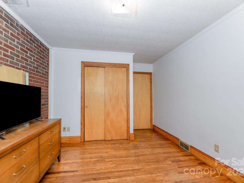 3420 Long Ferry Road, Salisbury, NC 28146.  MLS# CAR4267510, YatesRealty ID 21644. 