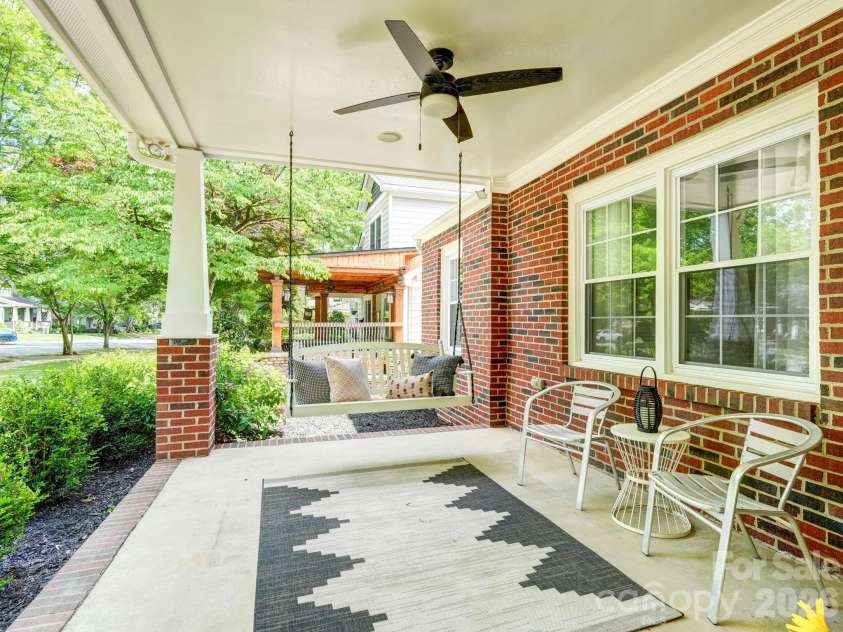 2232 Shenandoah Avenue, Charlotte, NC 28205.  MLS# CAR4379599, YatesRealty ID 21645. 