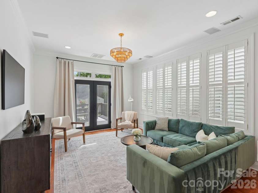 2232 Shenandoah Avenue, Charlotte, NC 28205.  MLS# CAR4379599, YatesRealty ID 21645. 