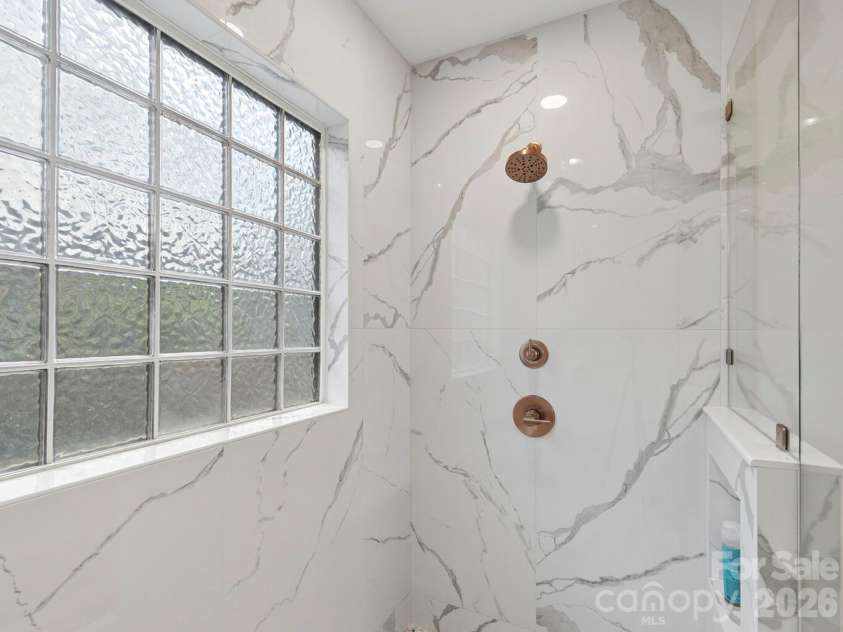 2232 Shenandoah Avenue, Charlotte, NC 28205.  MLS# CAR4379599, YatesRealty ID 21645. 