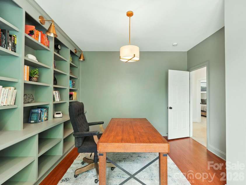 2232 Shenandoah Avenue, Charlotte, NC 28205.  MLS# CAR4379599, YatesRealty ID 21645. 