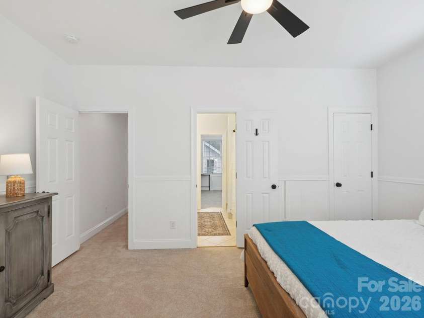 2232 Shenandoah Avenue, Charlotte, NC 28205.  MLS# CAR4379599, YatesRealty ID 21645. 