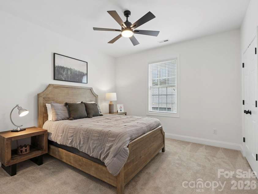 2232 Shenandoah Avenue, Charlotte, NC 28205.  MLS# CAR4379599, YatesRealty ID 21645. 