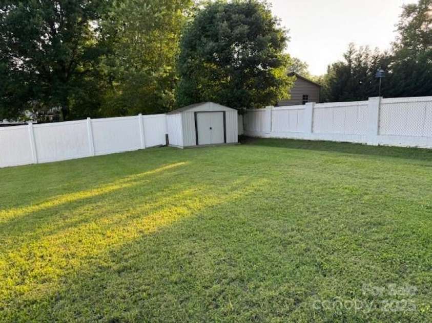 407 Mill Street, Landis, NC 28088.  MLS# CAR4268228, YatesRealty ID 21645. 