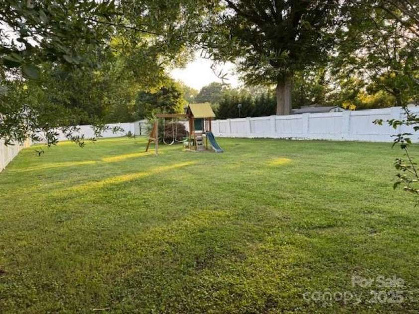 407 Mill Street, Landis, NC 28088.  MLS# CAR4268228, YatesRealty ID 21645. 