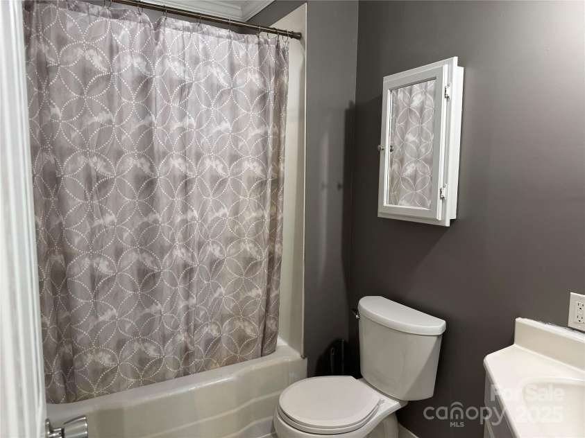 407 Mill Street, Landis, NC 28088.  MLS# CAR4268228, YatesRealty ID 21645. 