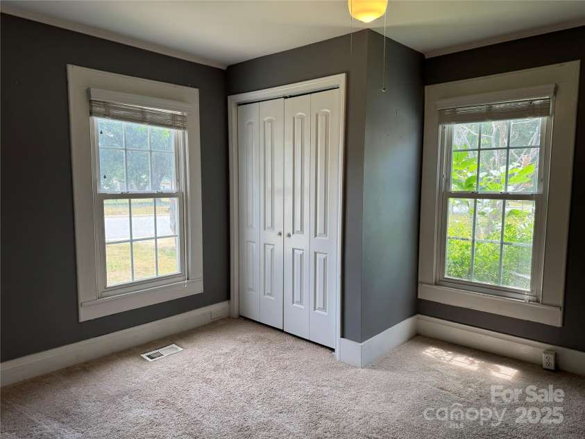 407 Mill Street, Landis, NC 28088.  MLS# CAR4268228, YatesRealty ID 21645. 