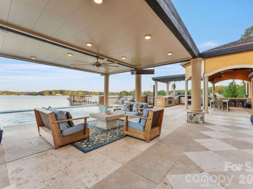 7139 Eastbrook Lane, Sherrills Ford, NC 28673.  MLS# CAR4369529, YatesRealty ID 21646. 