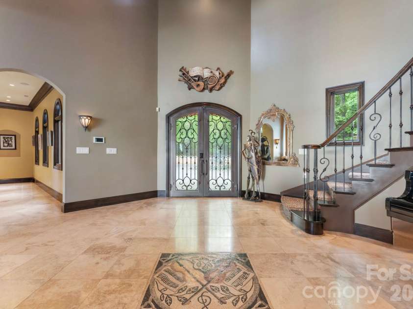 7139 Eastbrook Lane, Sherrills Ford, NC 28673.  MLS# CAR4369529, YatesRealty ID 21646. 